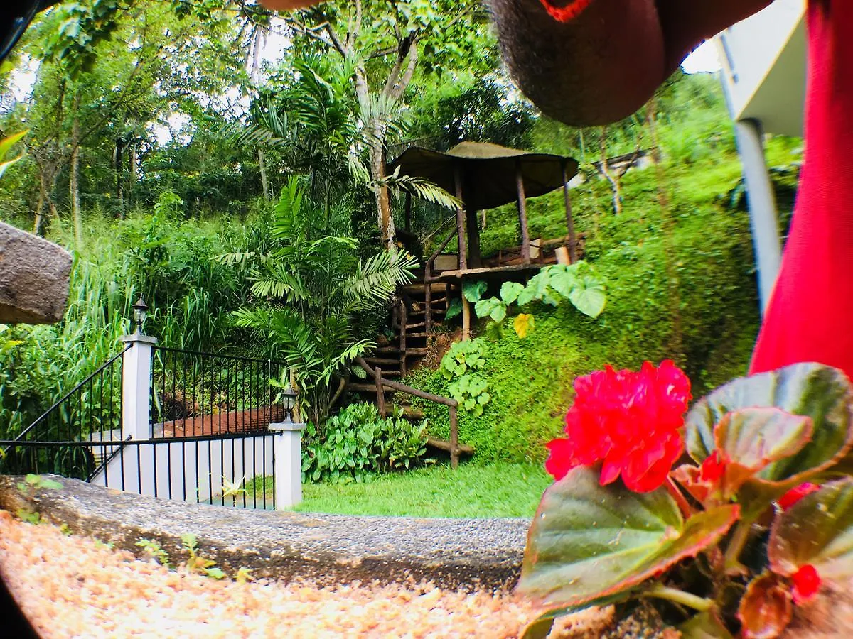 Villa Familia Kandy