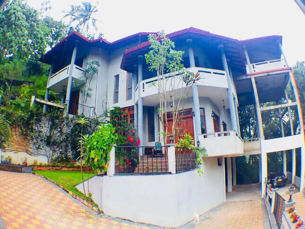 Villa Familia Kandy Sri Lanka