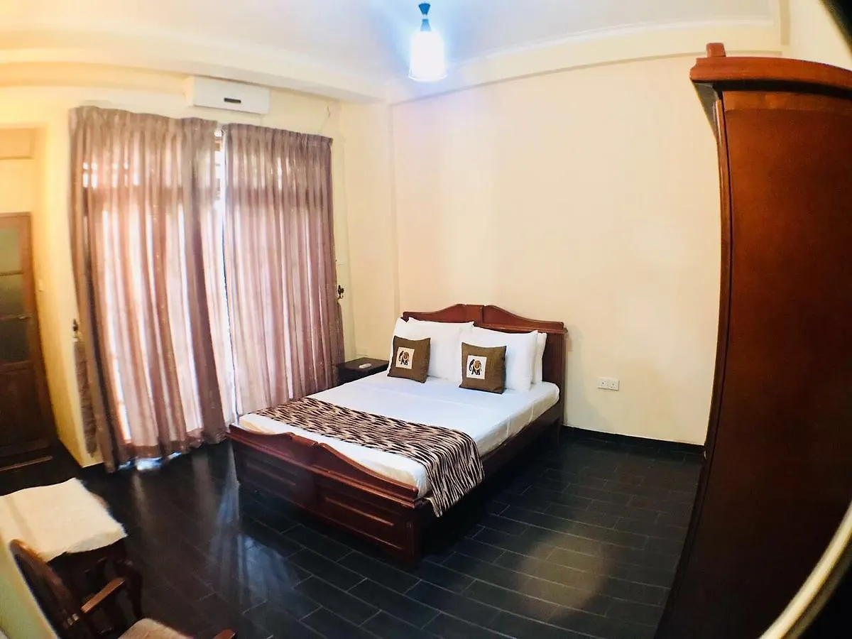 Villa Familia Kandy