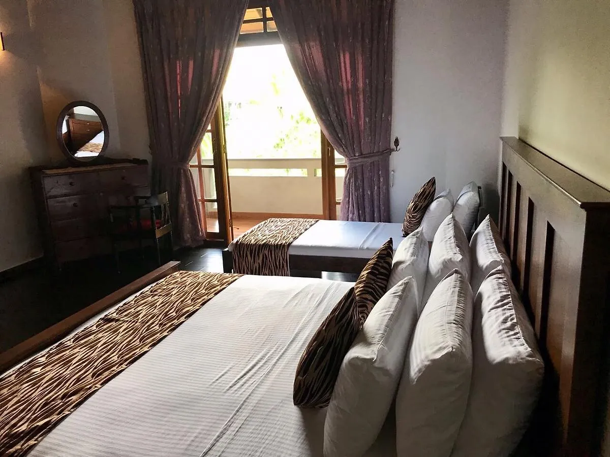Hotel Villa Familia Kandy